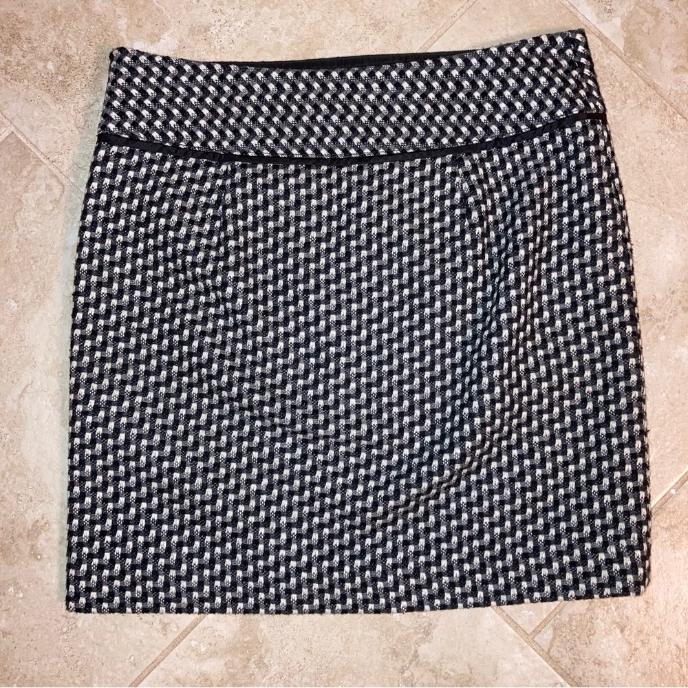 Loft Pencil Skirt